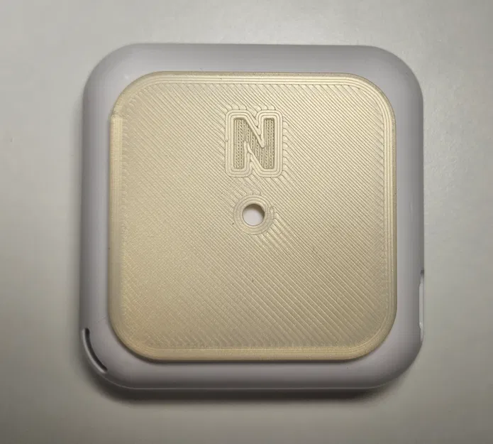 Giá treo tường cho cảm biến Shelly Plus H&T - Thiết kế căn giữa - Image 5