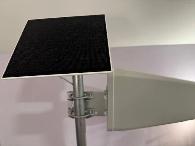 Bộ giá đỡ pin năng lượng mặt trời 5V USB-C cho ống, cây và cột - Image 13