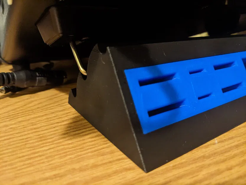 Chân đế 3 mức độ cho Ham Radio IC-7300 kèm khay đựng thẻ nhớ - Image 2