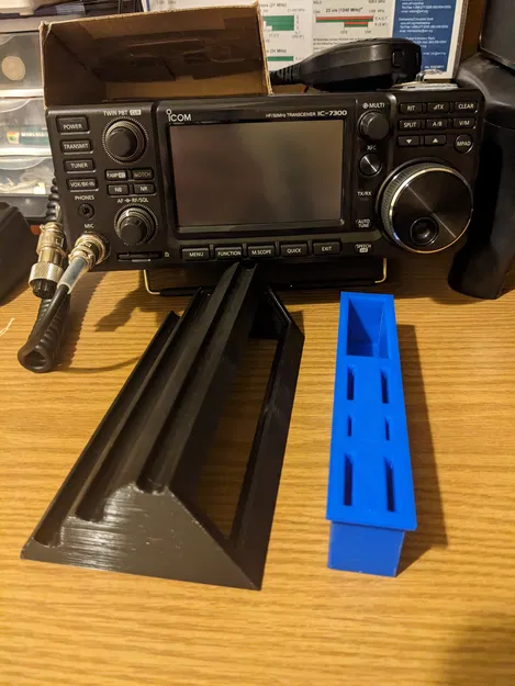 Chân đế 3 mức độ cho Ham Radio IC-7300 kèm khay đựng thẻ nhớ - Image 3