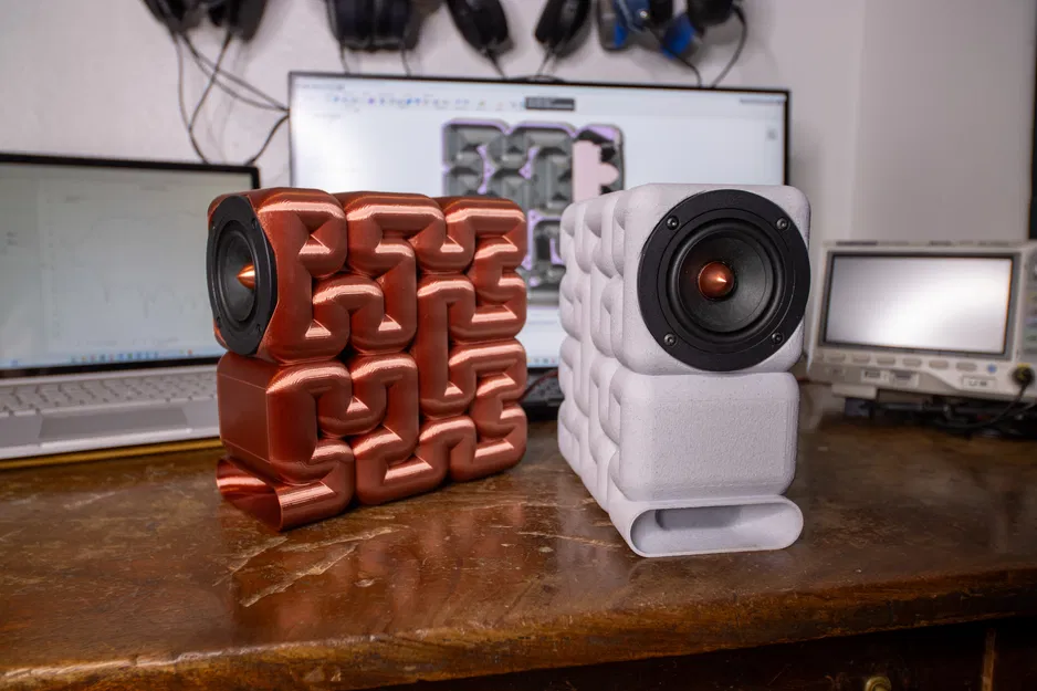 Loa Hilbert Reflex Speakers - Image 1