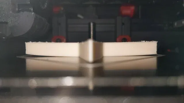 Mô hình kiểm tra độ bám dính và chống cong vênh bàn in 3D hiệu quả - Image 2