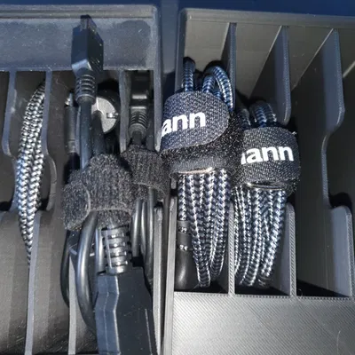 Khay Đựng Cáp Sạc Gridfinity (2x3) Gọn Gàng Cho Bàn Làm Việc