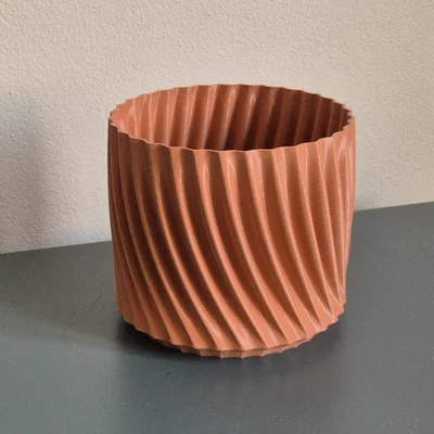 Mẫu in 3D chậu cây họa tiết hình học xoắn ốc tinh tế