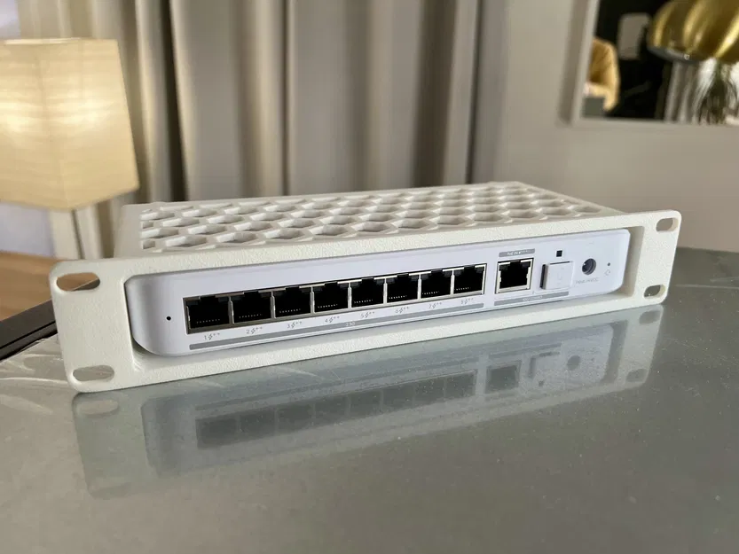 Giá đỡ tủ rack 10-inch cho Ubiquiti USW-Flex-2.5G-8-PoE - Image 2