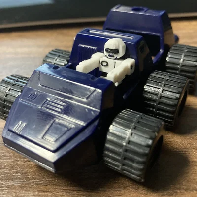 Diatrooper - Phi công kích thước chuẩn Diaclone cho mô hình Transformers G1 của bạn