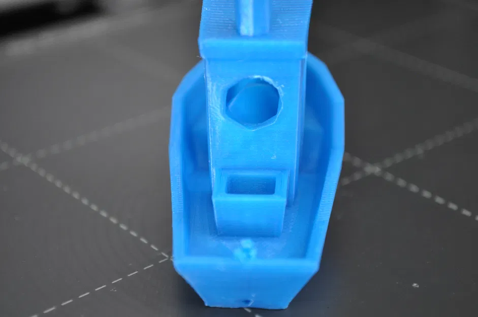Low Poly 3D Benchy - Image 3