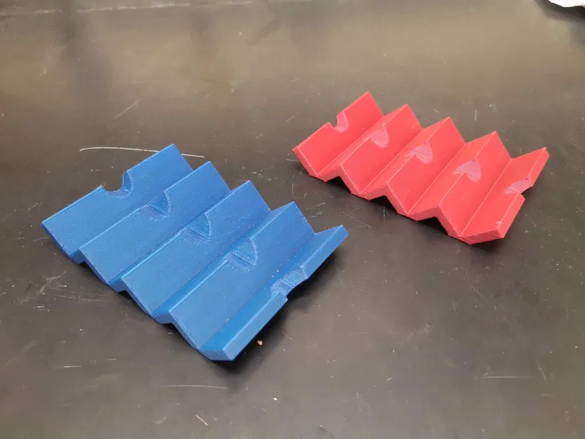 Khay đỡ ống tiêm thủy tinh 4 vị trí (Syringe holder) in 3D - Image 3