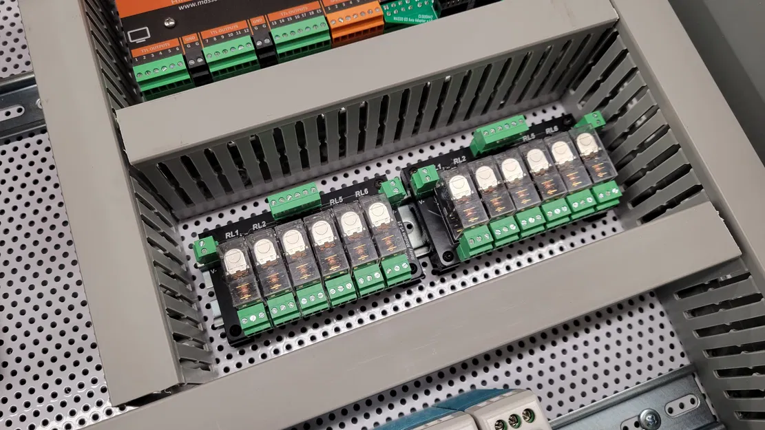 Ngàm kẹp thanh ray DIN cho Module Relay MASSO - Image 3