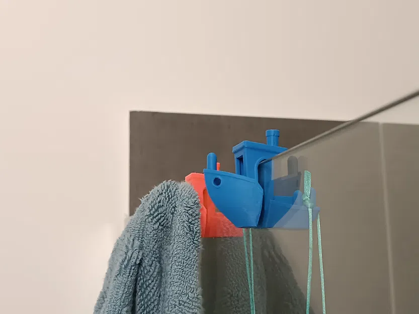 Móc treo khăn tắm hình Benchy cho vách kính - Image 3
