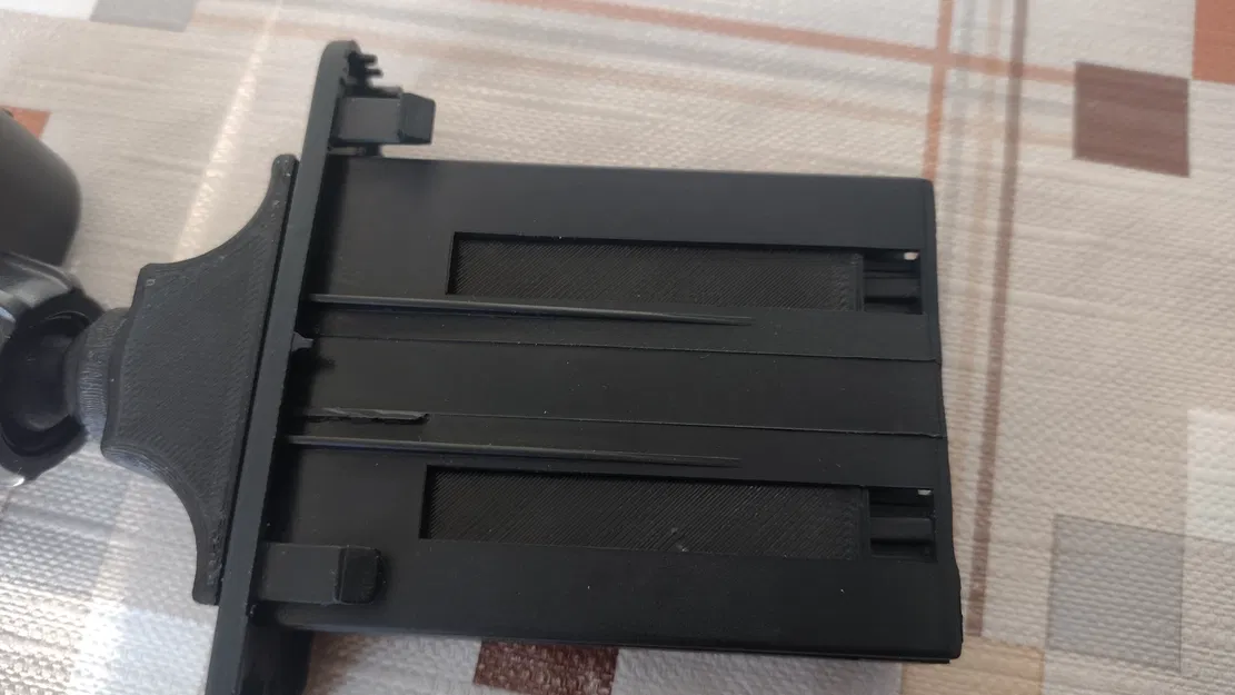 Ngàm giữ điện thoại trên xe VW Golf Plus và Tiguan (Đầu bi 16mm) - Image 5