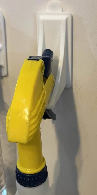 Móc treo chai xịt dán tường - Image 1