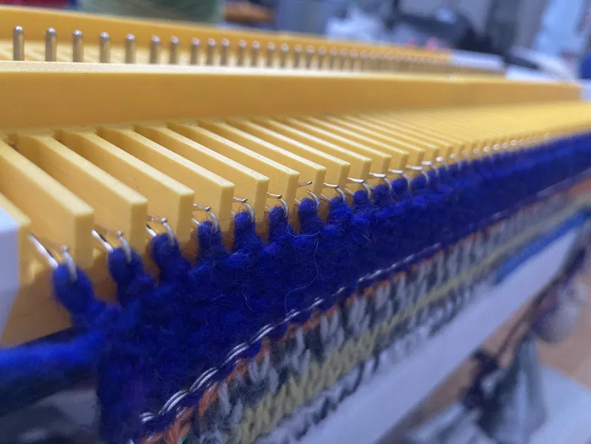 Máy đan dệt phẳng (Flatbed Knitting Machine) - Image 1