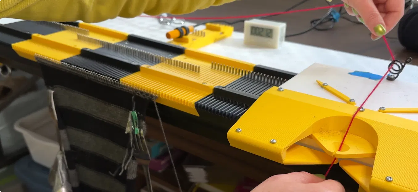 Máy đan dệt phẳng (Flatbed Knitting Machine) - Image 2