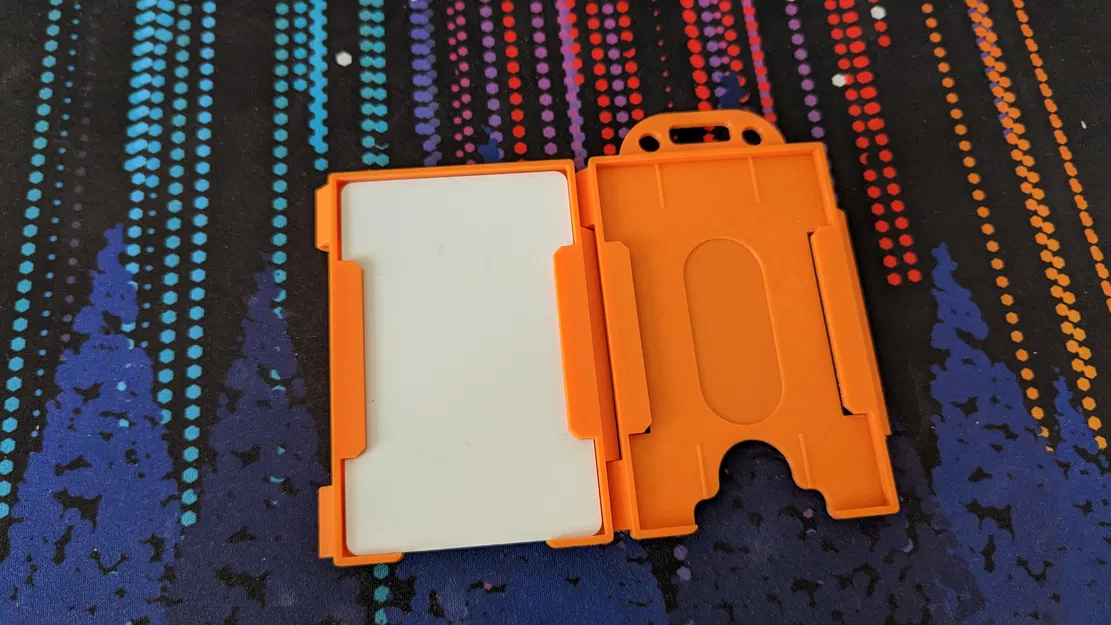 ID Badge Holder V1.3 - Kẹp thẻ ID đa năng - Image 1