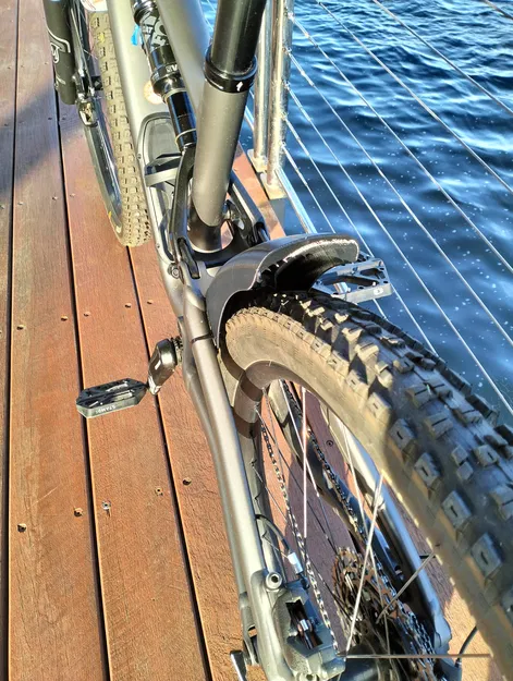 Chắn bùn sau cho Specialized Levo & Stumpjumper EVO - Image 3