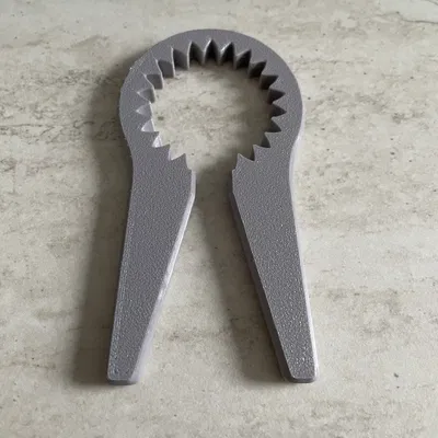 Dụng cụ mở nắp chai nhựa V2 - Thiết kế cứng cáp, dễ in 3D