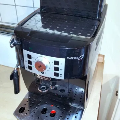 Mở rộng khay chứa hạt cà phê cho Magnifica S