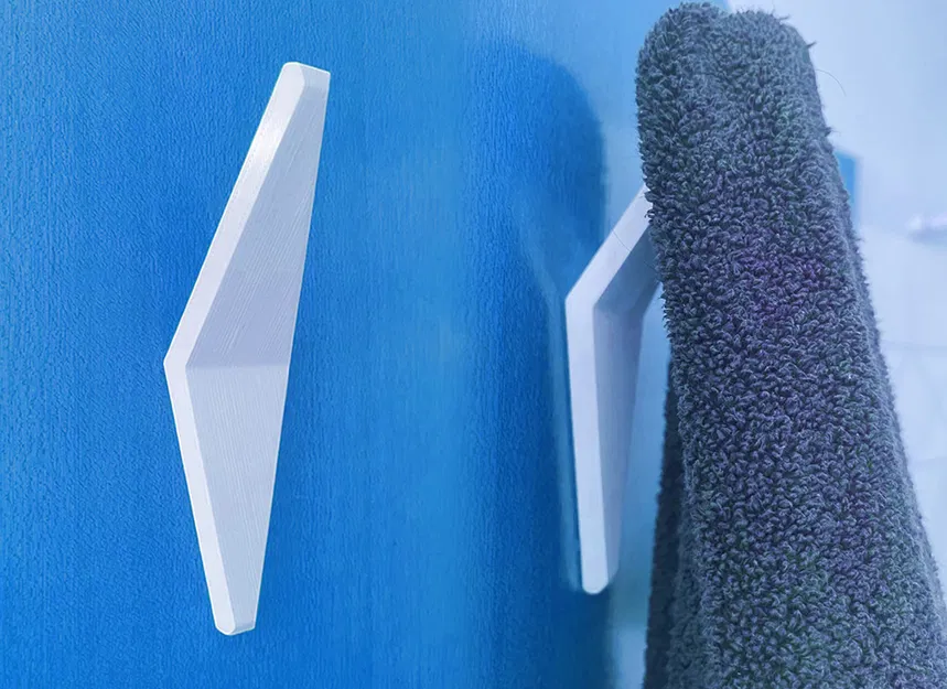 Móc Treo Hiện Đại - In Phẳng, Siêu Chắc Chắn - Image 1