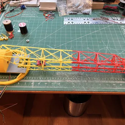 Mô hình cần cẩu Colby cho tháp phóng Apollo LUT