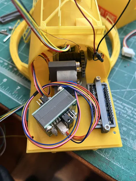 Mô hình cần cẩu Colby cho tháp phóng Apollo LUT - Image 7