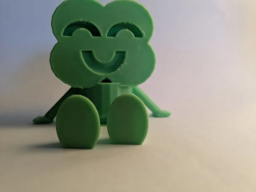 Shamrock Buddy: Mô hình cỏ ba lá may mắn có khớp chân linh hoạt - Image 3