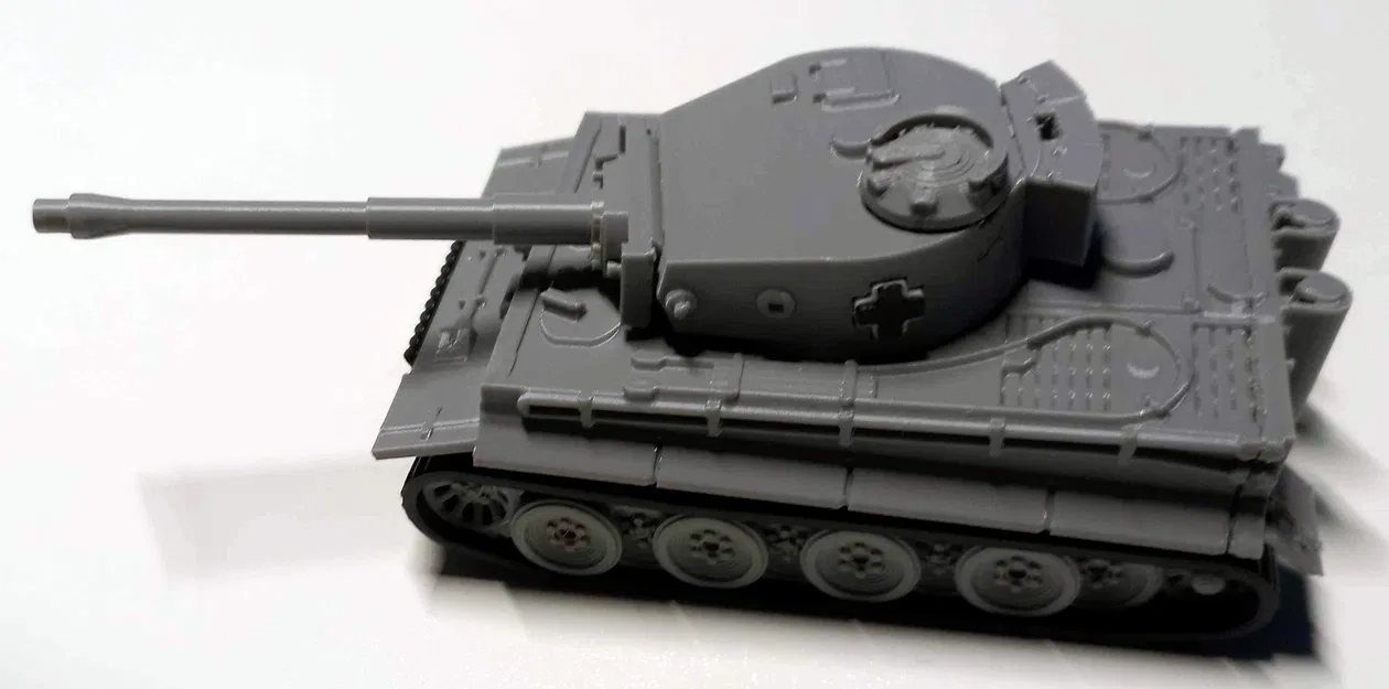 Mô hình xe tăng Panzerkampfwagen VI "Tiger I" tỉ lệ 1/72 (Nhiều mảnh - Fusion360) - Image 2