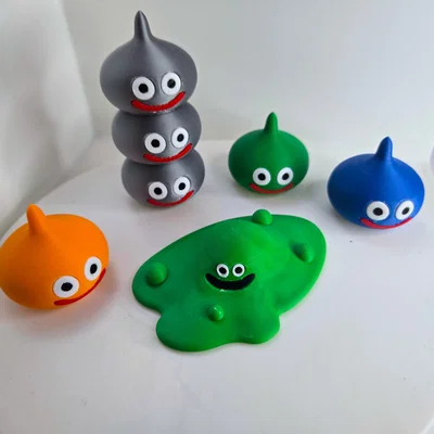 Mô hình Bubble Slime / Liquid Metal Slime (Dragon Quest)