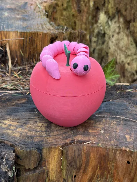 Mô hình Sâu linh hoạt và Hộp đựng hình quả táo (Flexi Articulating Worm and Apple Container) - Image 3