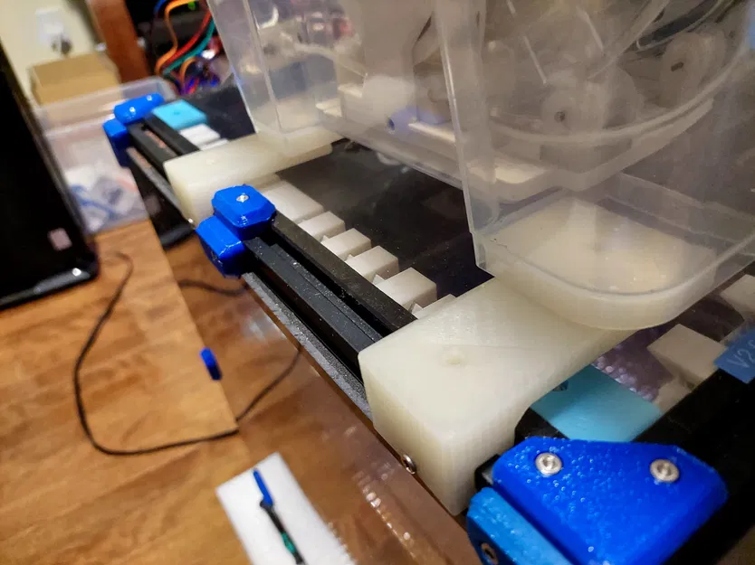 Giá đỡ 3 cuộn nhựa và 3 bộ đệm trong hộp Ikea Samla 22L cho ERCF và Voron 2023 - Image 11