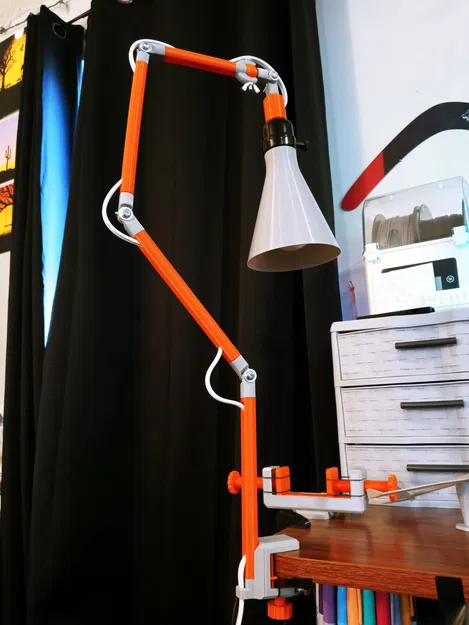 Đèn bàn Articulating C-Clamp dễ in - Image 9