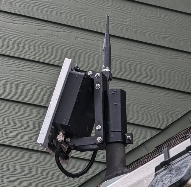 Vỏ bảo vệ Meshtastic cho tấm pin năng lượng mặt trời Newpowa 17V - Image 4