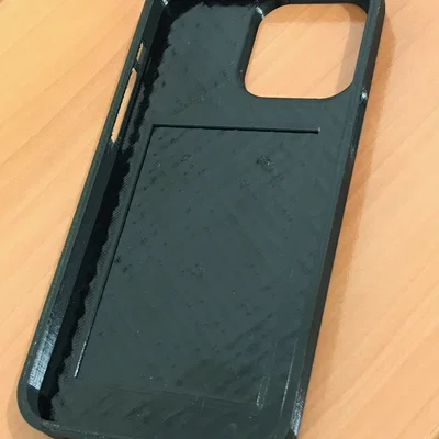 Ốp lưng iPhone 14 Pro Max có ngăn đựng thẻ