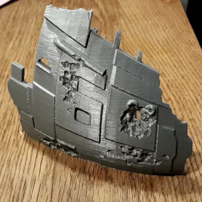 Mô hình xác tàu không gian dùng làm địa hình (terrain) cho Wargame