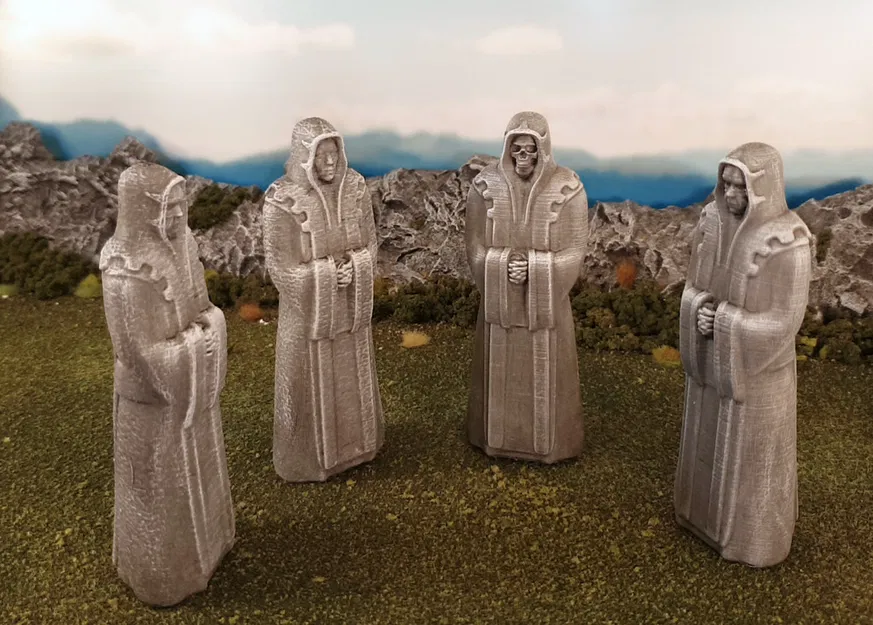 Tượng linh mục (Priest statue) - Image 1