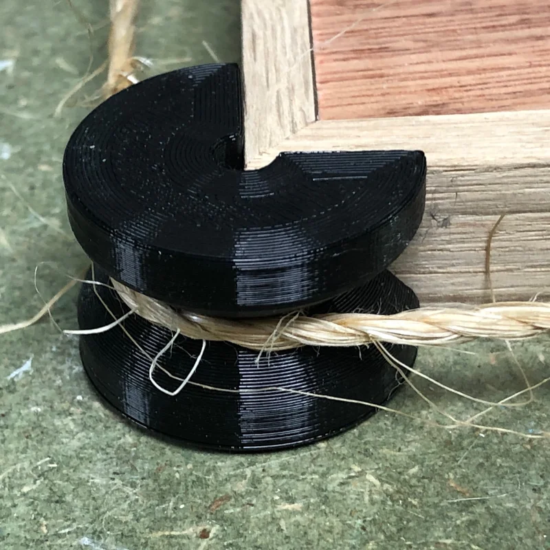 Bộ kẹp góc (Frame Clamp) - Giải pháp đơn giản bằng dây