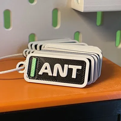 Móc khóa bảng xếp hạng tay đua F1 Andrea Kimi Antonelli (Mercedes) - Mùa giải 2025