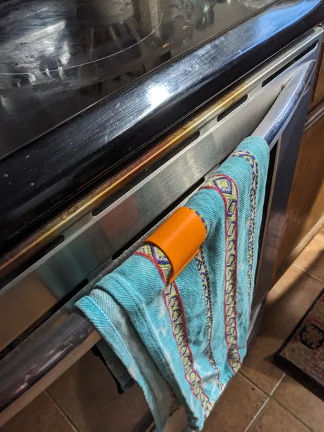 Kẹp giữ khăn nhà bếp cho tay cầm lò nướng - Image 2