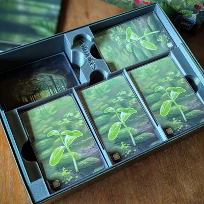 Forest Shuffle + các bản mở rộng - Khay đựng game (dùng được với sleeve)