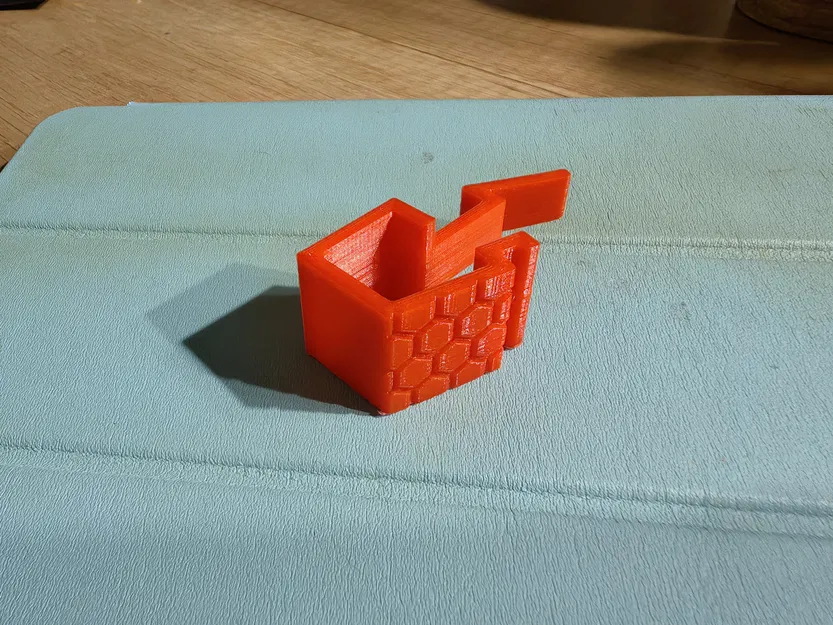 Khóa ngăn thùng đồ Meiho 7070 7080 (Meiho Locker) in 3D - Image 1