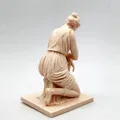 Mô hình Tượng Nữ Thần Quỳ Gối - Thumbnail 3