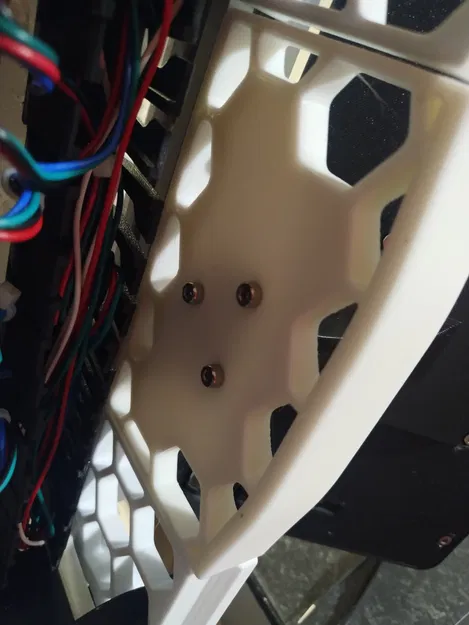 Voron 2.4 - Giá đỡ màn hình cảm ứng 7 inch - Image 5