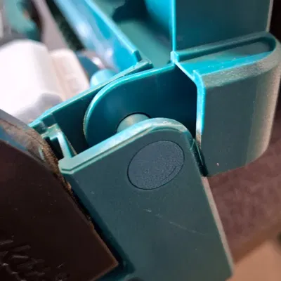 Chốt bản lề thay thế cho thùng đựng đồ Makita MAKPAC