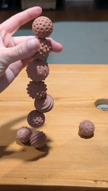 Đồ chơi Fidget nam châm châm cứu - Image 3