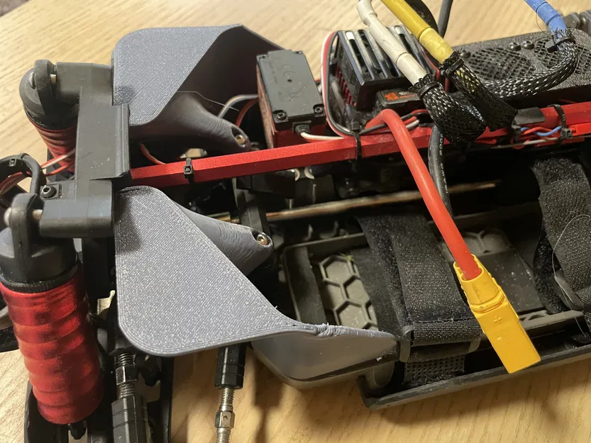 Tấm chắn bùn khung gầm cho MJX 10208 - Image 1