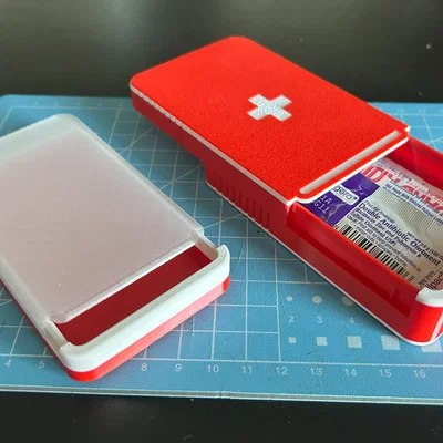 Hộp sơ cứu mini (Mini First Aid box)