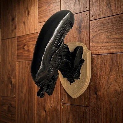 Xenomorph Hunting Trophy - Mô hình đầu Alien gắn tường