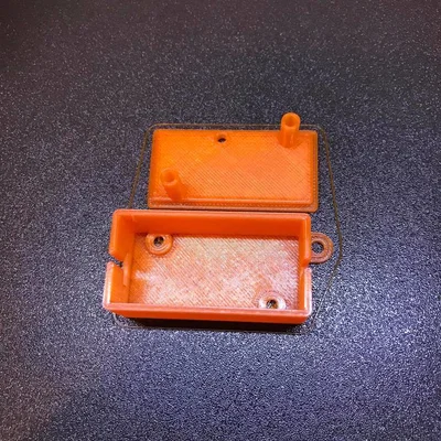 Hộp chứa bộ hạ áp (Buck converter box) cho máy in 3D