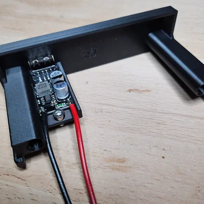 Prusa XL - Cổng cấp nguồn USB ngoài - Nắp đậy PSU