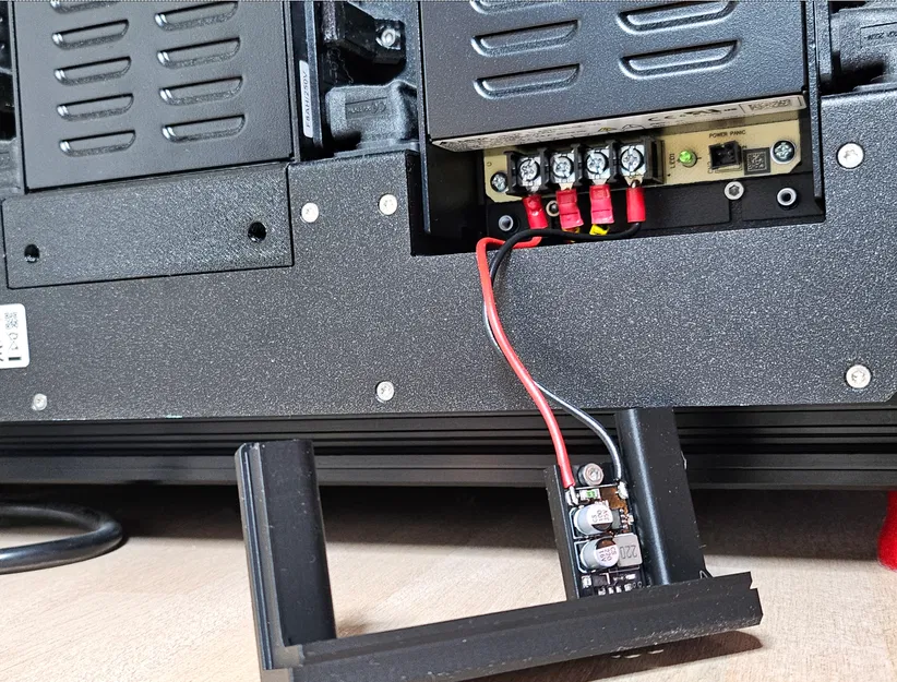 Prusa XL - Cổng cấp nguồn USB ngoài - Nắp đậy PSU - Image 7